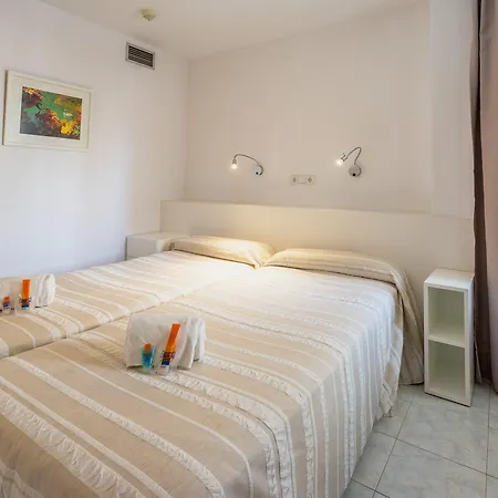 Appart hôtel Duquesa Playa Santa Eulària des Riu