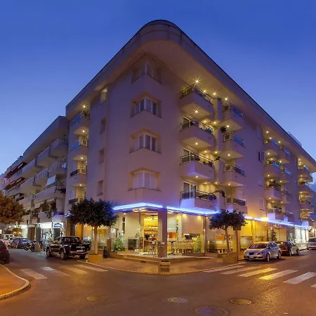 杜克沙普拉亚公寓式酒店 4*