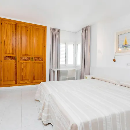 Apart Otel Duquesa Playa Santa Eularia des Riu