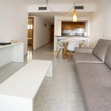 Duquesa Playa Santa Eularia des Riu