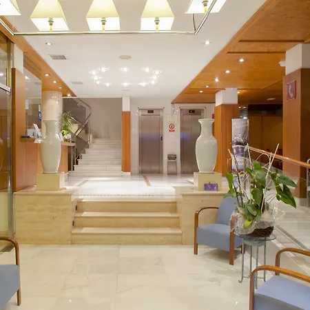 Duquesa Playa Aparthotel