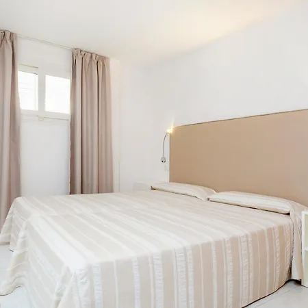 Duquesa Playa Aparthotel