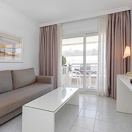 Duquesa Playa Aparthotel Santa Eularia des Riu