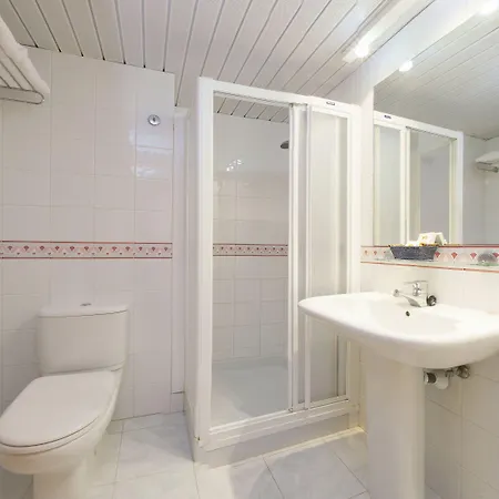 Duquesa Playa Aparthotel