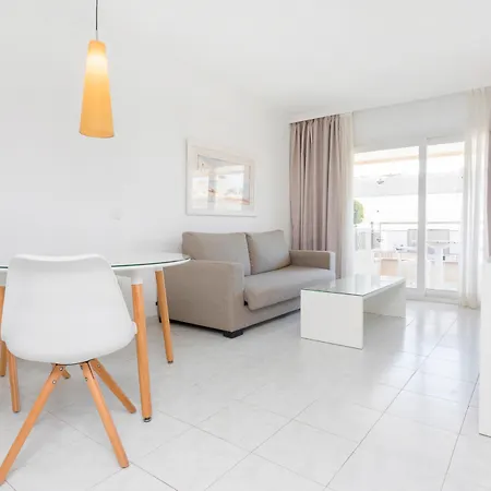 Duquesa Playa Apartmanhotel 4*