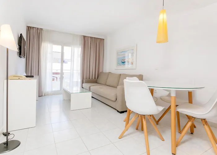 Apartmanhotel Duquesa Playa 4*