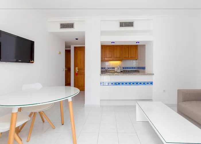 Apartmanhotel Duquesa Playa Santa Eularia des Riu