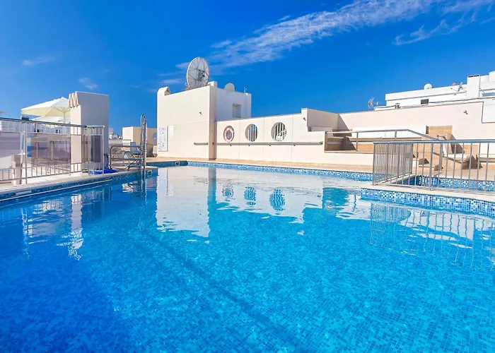 Apartmanhotel Duquesa Playa Santa Eularia des Riu